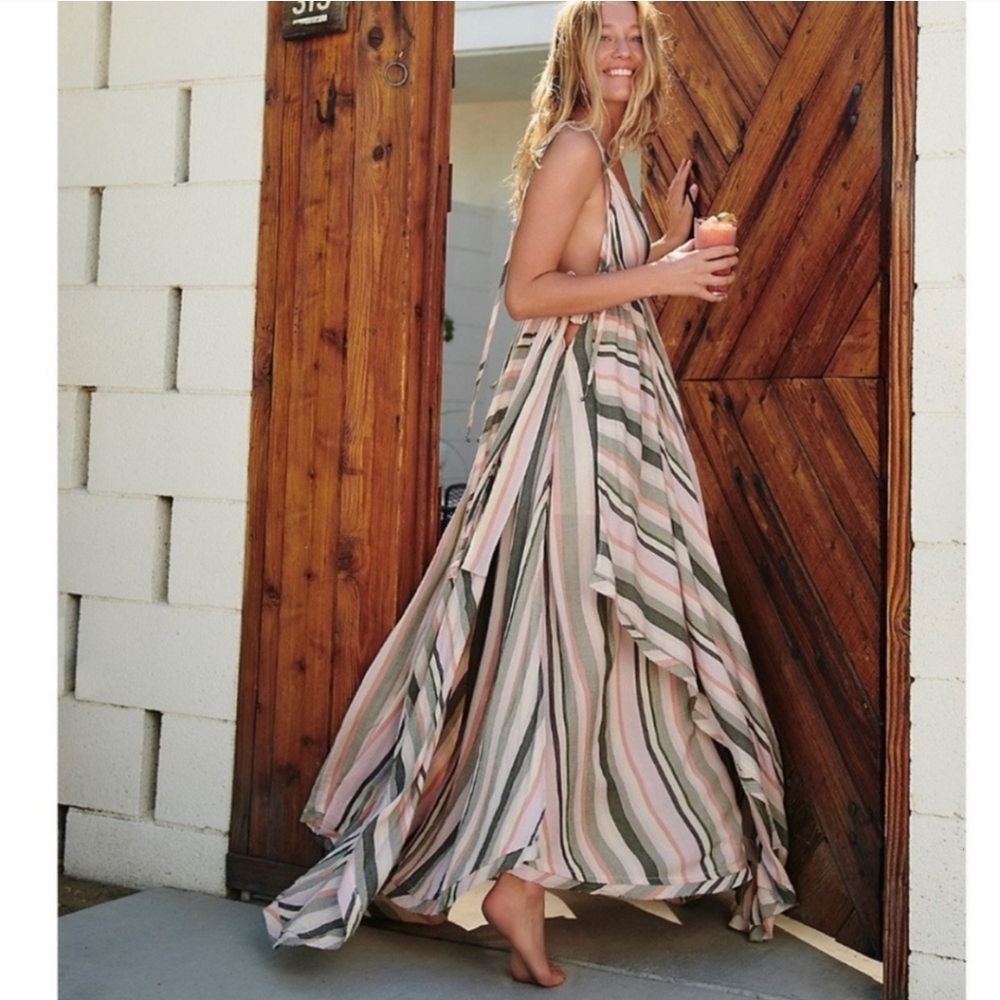 RARE!!! Free People Tropical Heat Maxi Dress ♡ NWT ♡ Small ♡ Gorgeous Flowy Sexy
